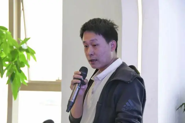 2121非凡国际科技集团