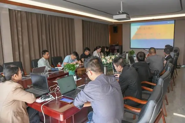 2121非凡国际科技集团