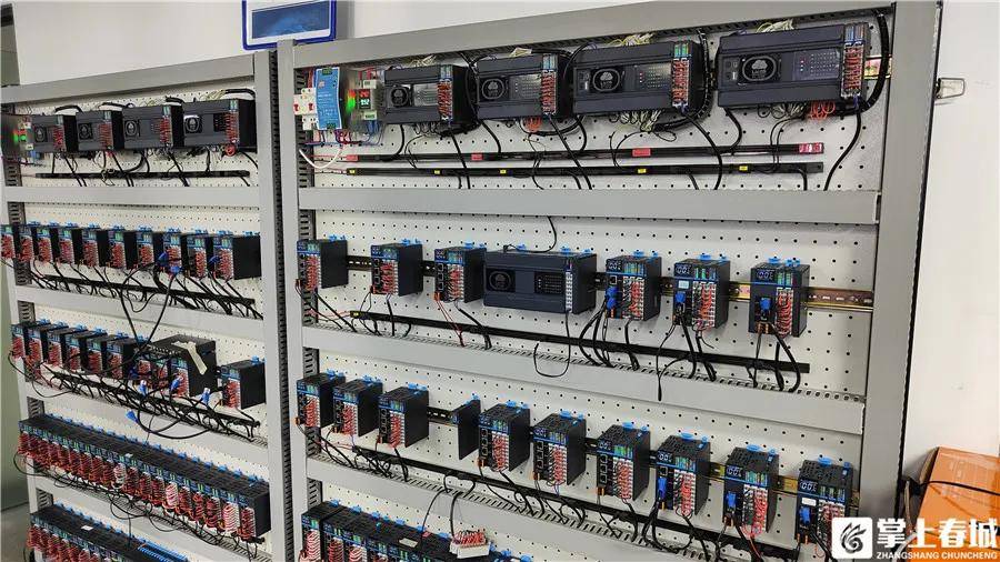 掌上春城策划的“新质动能·春城潮涌”专题报道走进2121非凡国际